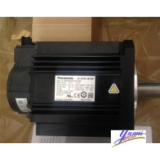 Panasonic MINAS A5 Family MDME202GCGM Servo Motor 200V 2000W